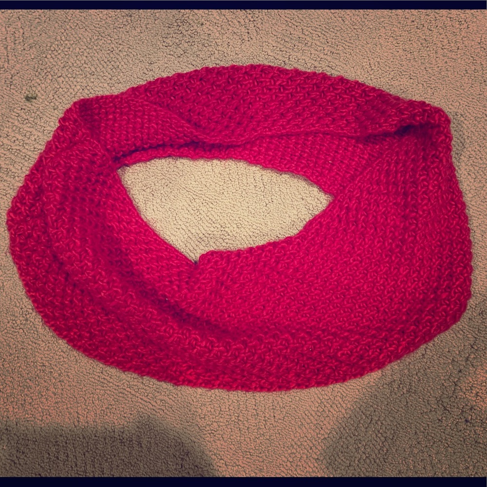pink knit infinity scarf